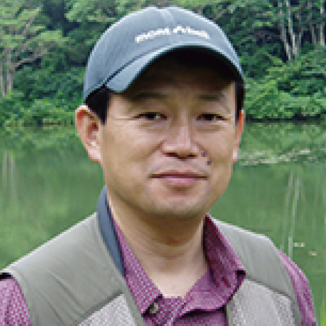 西村 典芳 神戸山手大学教授